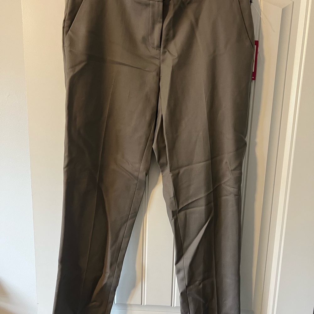 Vince Camuto Pants in Mink size 4